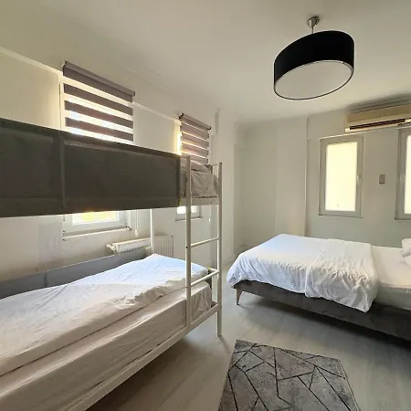 アパート Modern Designer Flat In Cihangir, 2ba, 5beds, Ac, Lift *