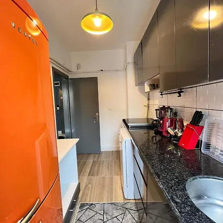 Apartmán Modern Designer Flat In Cihangir, 2ba, 5beds, Ac, Lift Istanbulská provincie